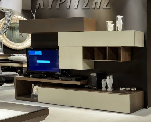 Συνθέσεις Σαλονιού Κυρίτσης